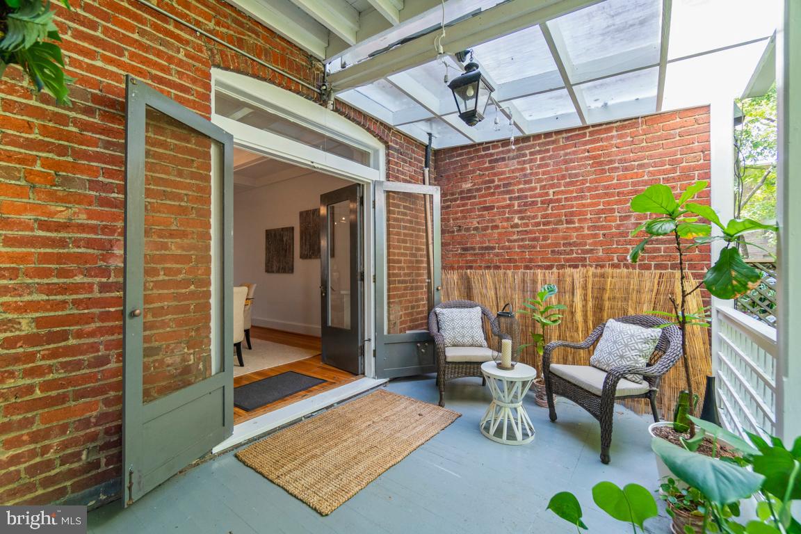 1709 Lanier Place Northwest Washington, DC 20009 - Photo 15 of 47