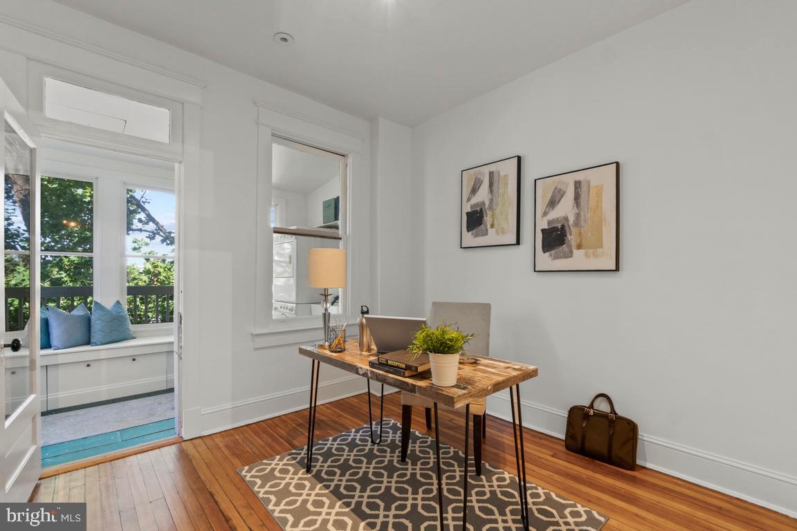 1709 Lanier Place Northwest Washington, DC 20009 - Photo 31 of 47 Office/4th bedroom