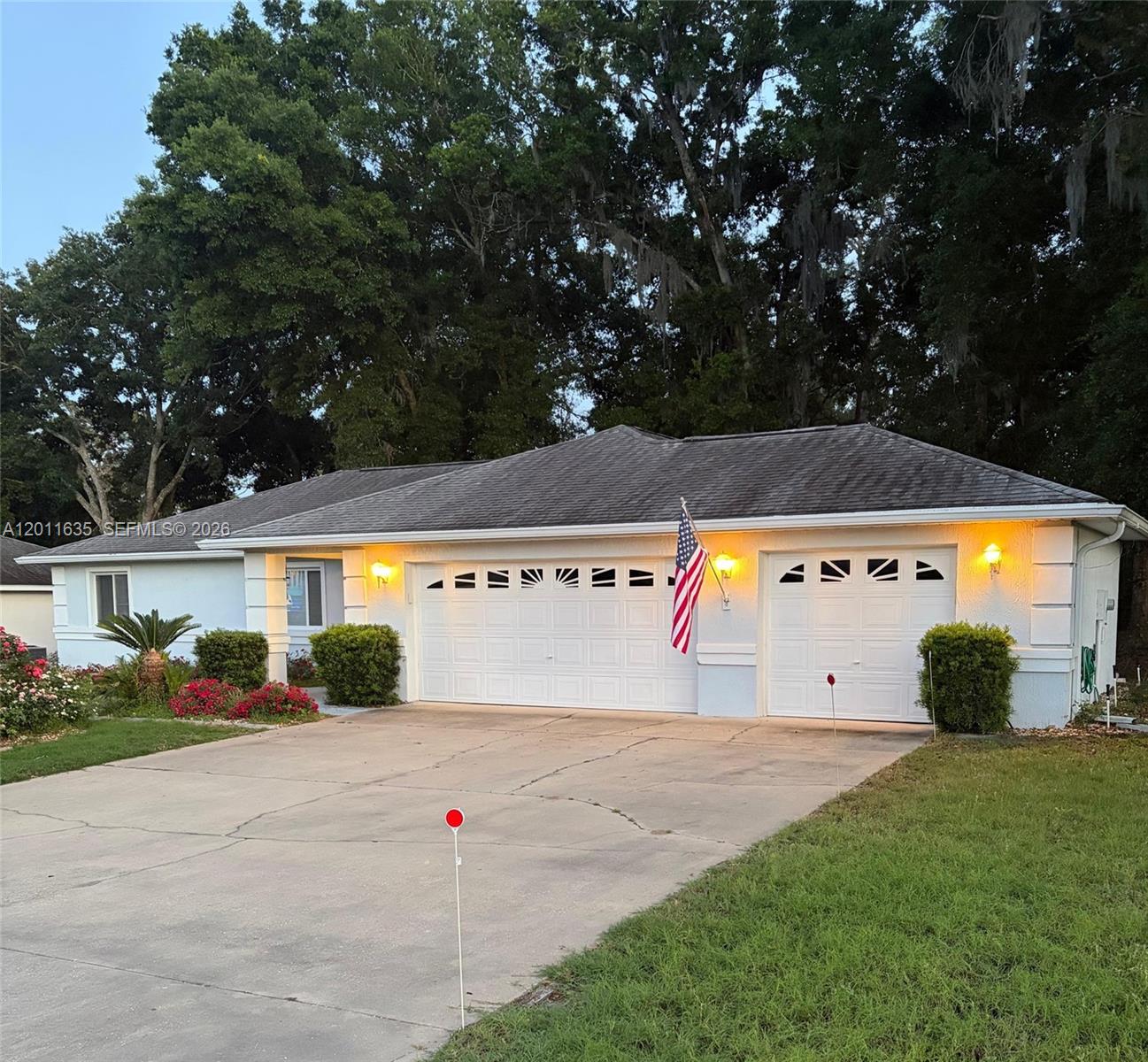 6064 Southwest 103rd Loop Ocala, FL 34476 - Photo 2 of 9 a view of an outdoor space