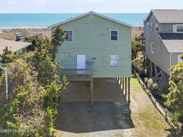 $1,225,000 | 1097 Ocean Boulevard West, Holden Beach, NC 28462