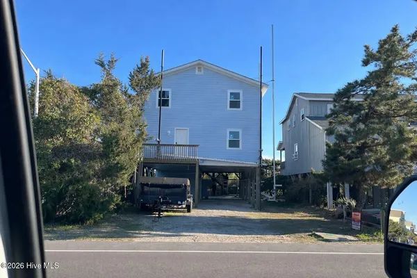 $1,300,000 | 1097 Ocean Boulevard West, Holden Beach, NC 28462