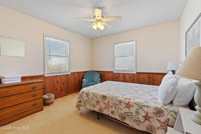 $1,225,000 | 1097 Ocean Boulevard West, Holden Beach, NC 28462