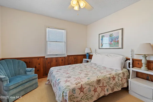 $1,225,000 | 1097 Ocean Boulevard West, Holden Beach, NC 28462