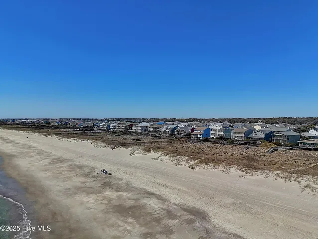 $1,225,000 | 1097 Ocean Boulevard West, Holden Beach, NC 28462