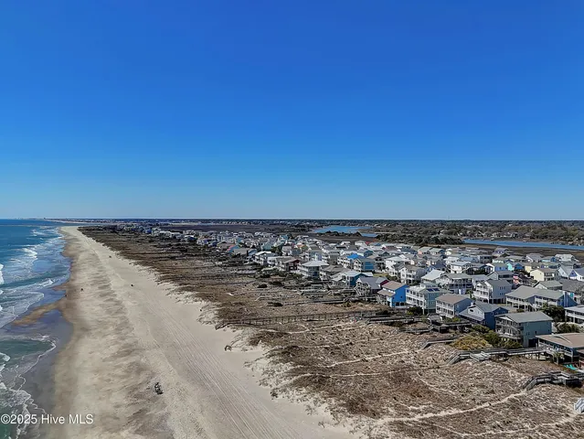 $1,225,000 | 1097 Ocean Boulevard West, Holden Beach, NC 28462