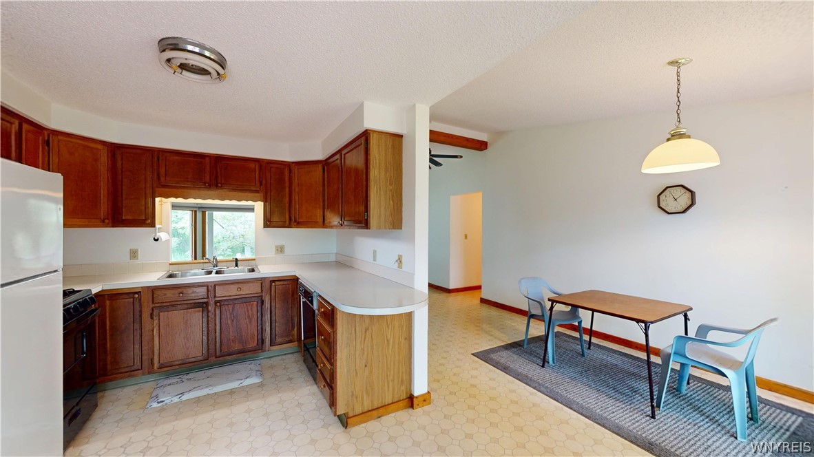 2145 Dodge Road Amherst, NY 14051 - Photo 10 of 44