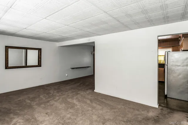 $799,000 | 562 Arcadian Avenue, Valley Stream, NY 11580