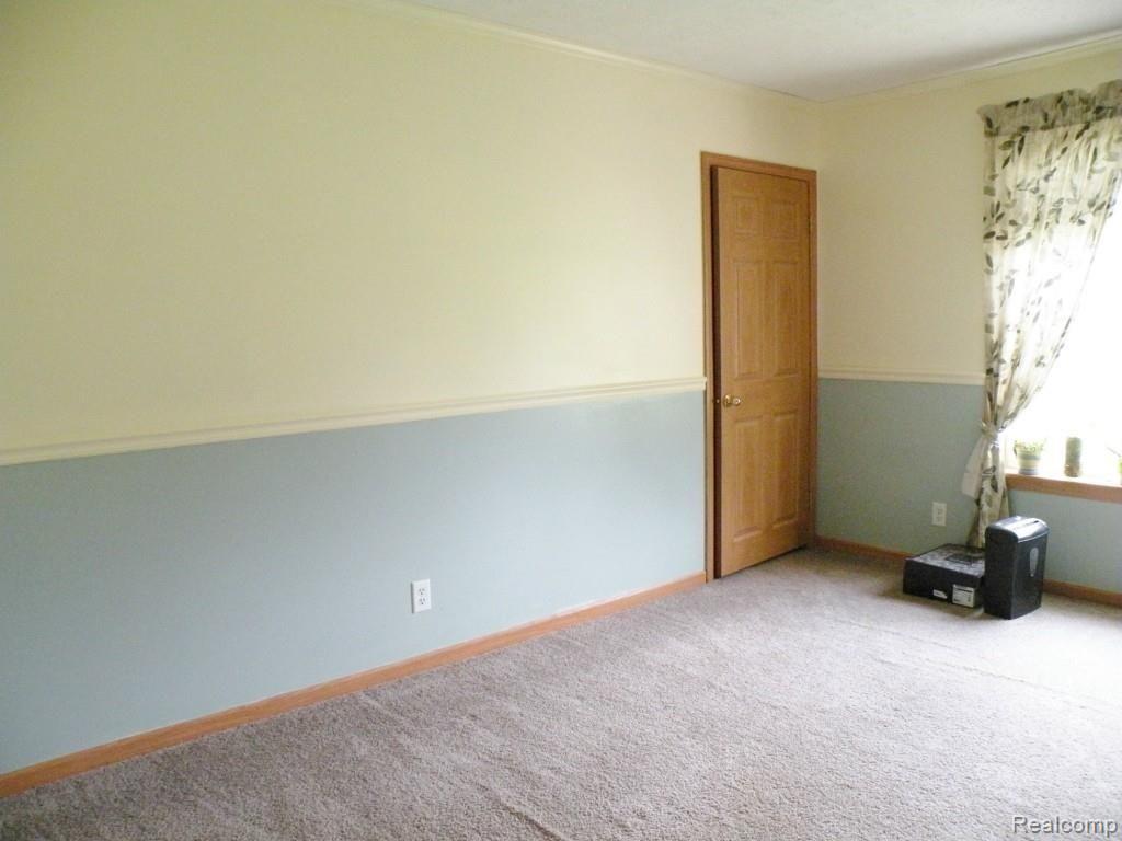 6438 Kelly Road Yale, MI 48097 - Photo 16 of 29 DSCN7684.jpg