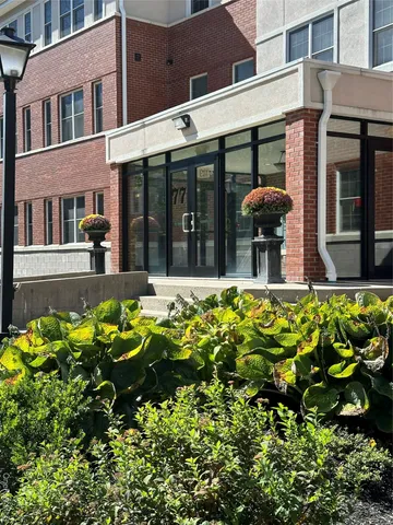 $3,100 | 75 Quaker Avenue, Unit 121, Cornwall, NY 12518