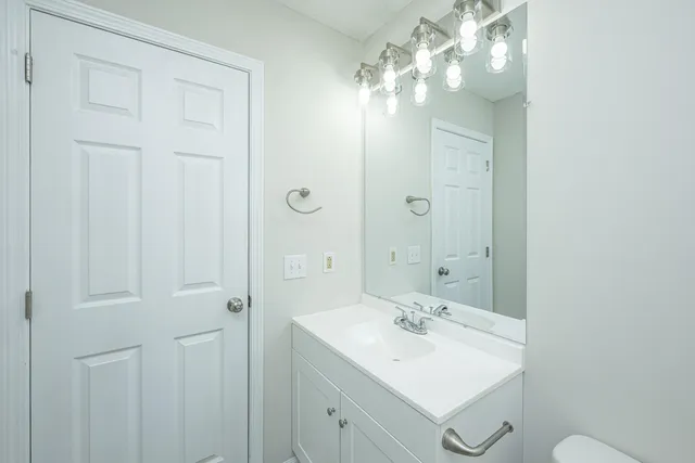 $330,000 | 8537 Chloe Lane, North Charleston, SC 29406