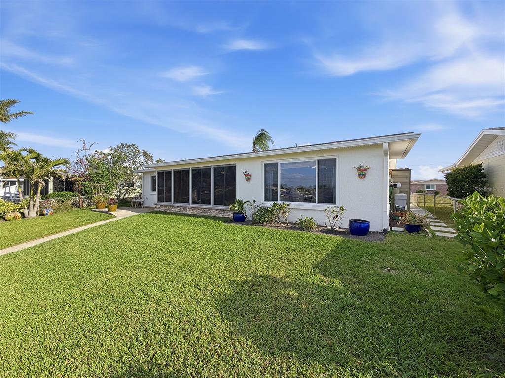 6521 Leeside Isle Hudson, FL 34667 - Photo 32 of 59