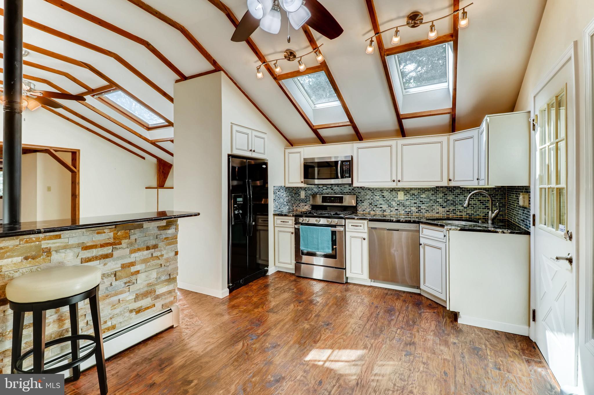 19400 Gunpowder Road Manchester, MD 21102 - Photo 8 of 33