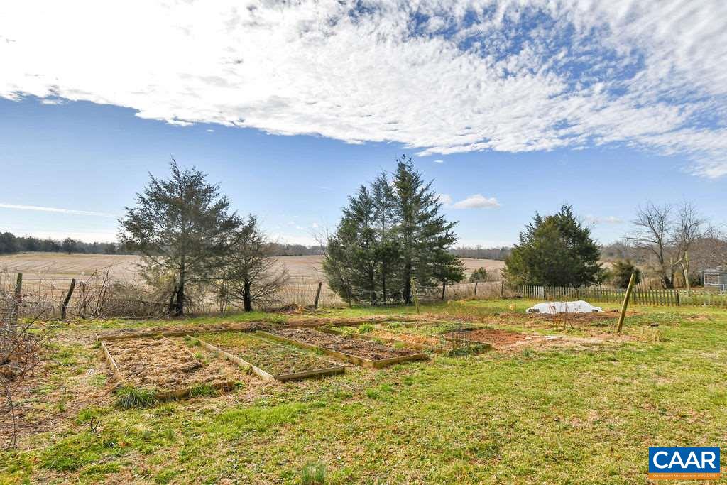1609 James River Road Scottsville, VA 24590 - Photo 32 of 33 Gallery Image 32