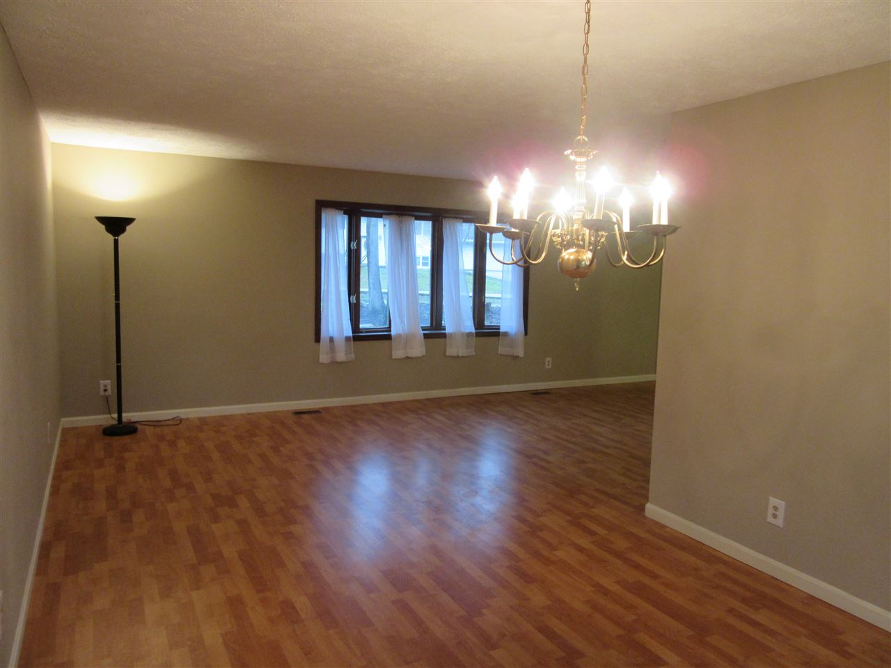 1419 Winfield Road Bloomington, IN 47401 - Photo 8 of 30