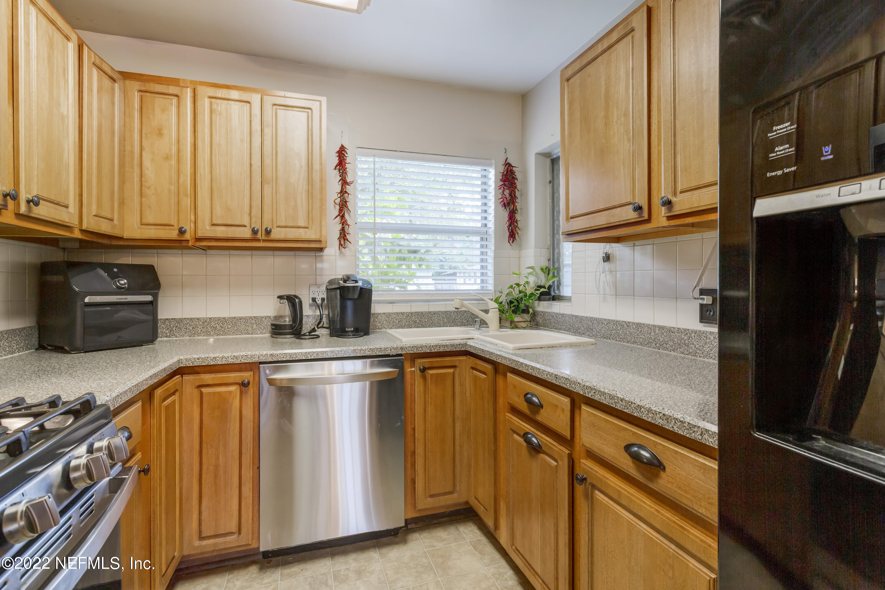 6447 Mitford Road Jacksonville, FL 32210 - Photo 8 of 23 Kitchen 2