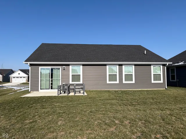 $310,000 | 1247 Maumee Court, Greenfield, IN 46140