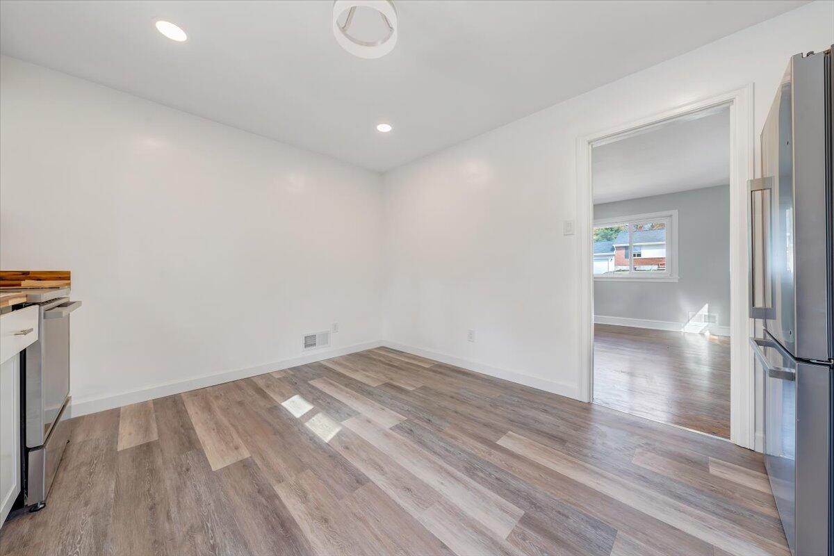 4766 Showalter Road Northwest Roanoke, VA 24017 - Photo 12 of 32 12-MIB07480