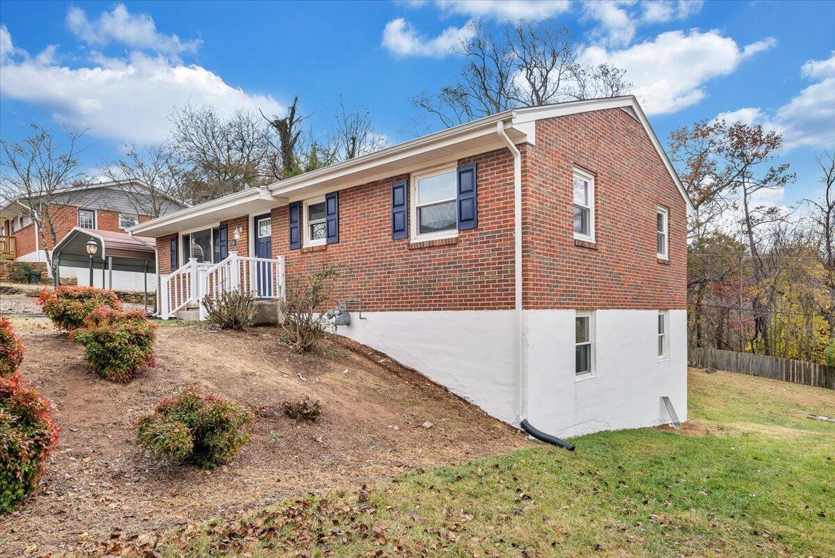 4766 Showalter Road Northwest Roanoke, VA 24017 - Photo 28 of 32 28-MIB07537