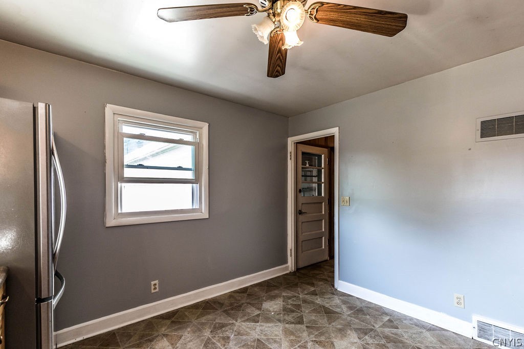 210 Camillus Drive Camillus, NY 13031 - Photo 13 of 42