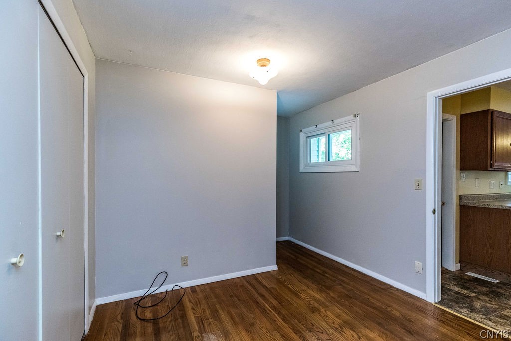 210 Camillus Drive Camillus, NY 13031 - Photo 16 of 42