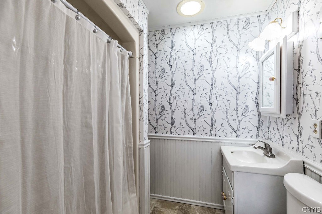 210 Camillus Drive Camillus, NY 13031 - Photo 18 of 42