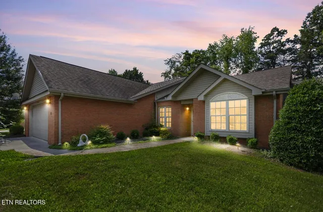 $284,900 | 153 Creed Way, New Tazewell, TN 37825