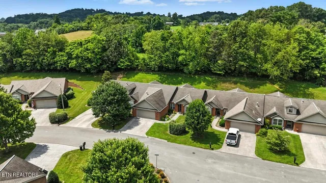 $284,900 | 153 Creed Way, New Tazewell, TN 37825