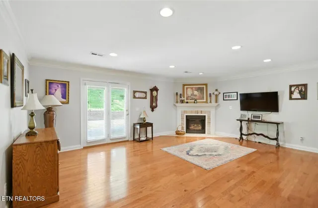 $284,900 | 153 Creed Way, New Tazewell, TN 37825