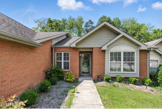 $284,900 | 153 Creed Way, New Tazewell, TN 37825