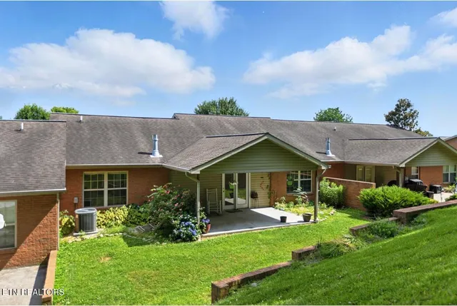 $284,900 | 153 Creed Way, New Tazewell, TN 37825