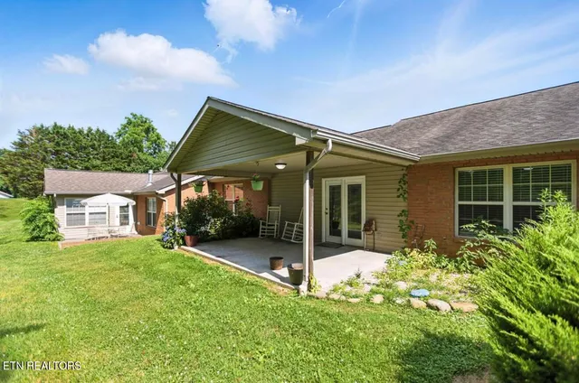 $284,900 | 153 Creed Way, New Tazewell, TN 37825