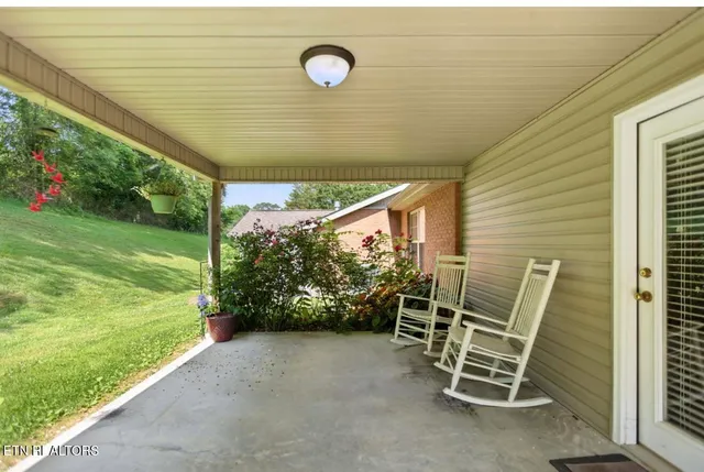 $284,900 | 153 Creed Way, New Tazewell, TN 37825