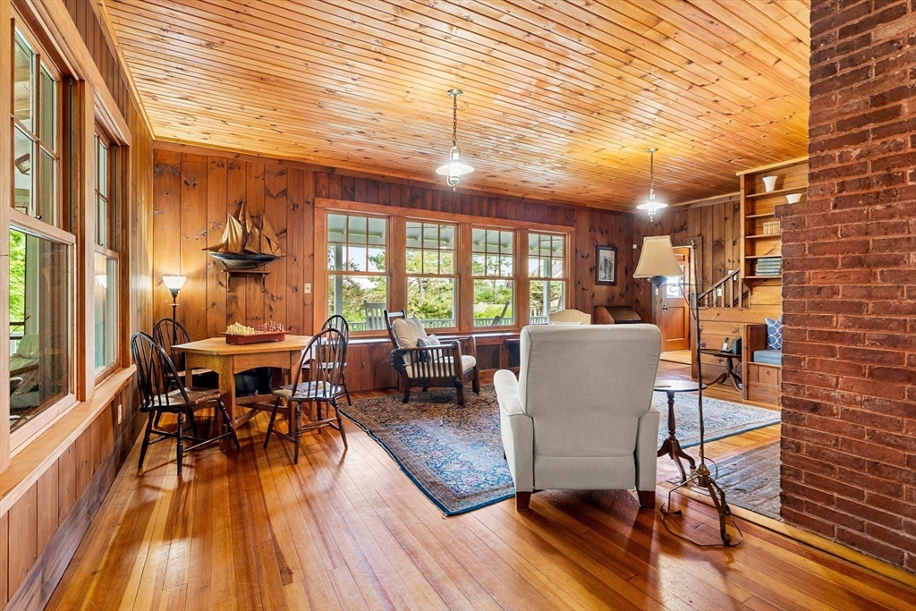 64 Riverview Road Gloucester, MA 01930 - Photo 11 of 35 Gallery Image 11