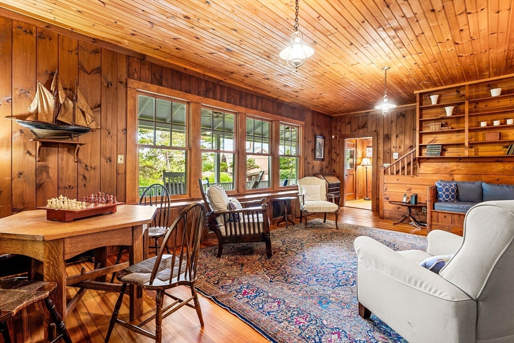 64 Riverview Road Gloucester, MA 01930 - Photo 9 of 35 Gallery Image 9