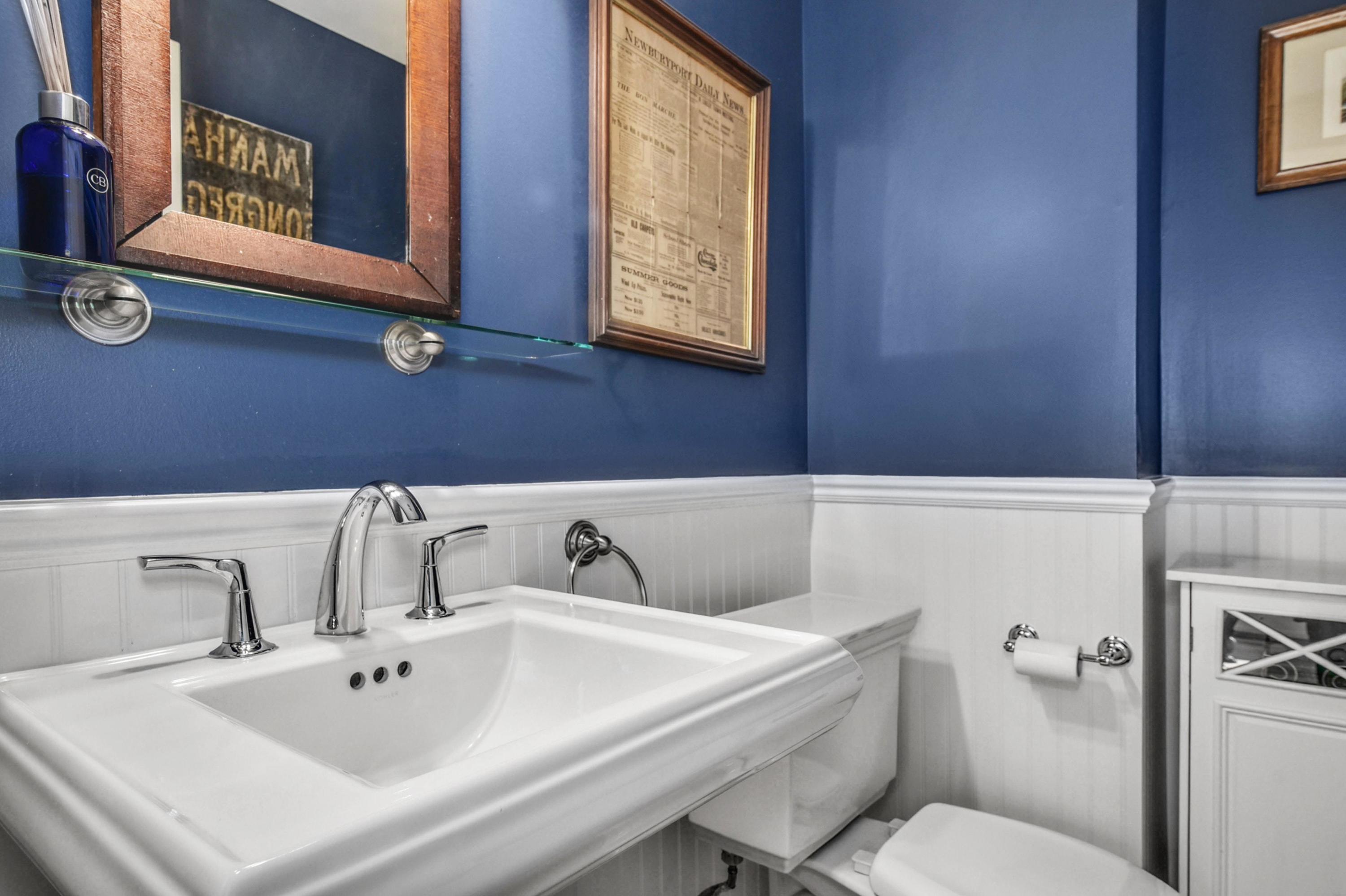 28 Briar Brae Road Darien, CT 06820 - Photo 26 of 33 a bathroom with a sink and a toilet