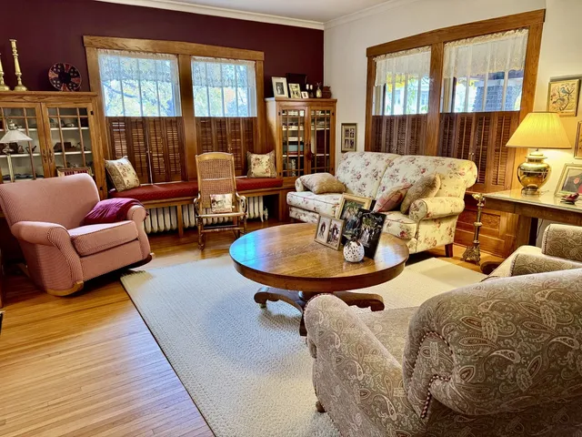 $199,900 | 203 1st Street, Tonica, IL 61370