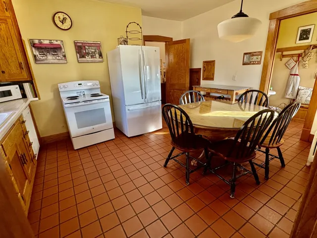 $199,900 | 203 1st Street, Tonica, IL 61370