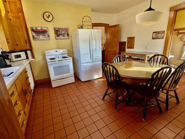 $199,900 | 203 1st Street, Tonica, IL 61370