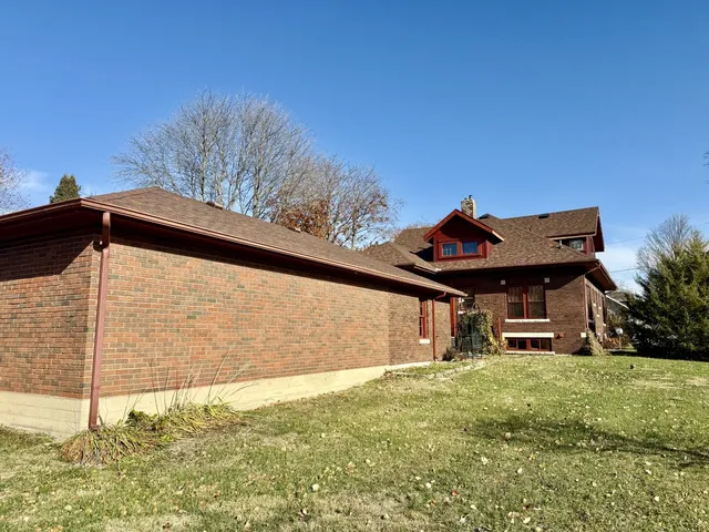 $199,900 | 203 1st Street, Tonica, IL 61370