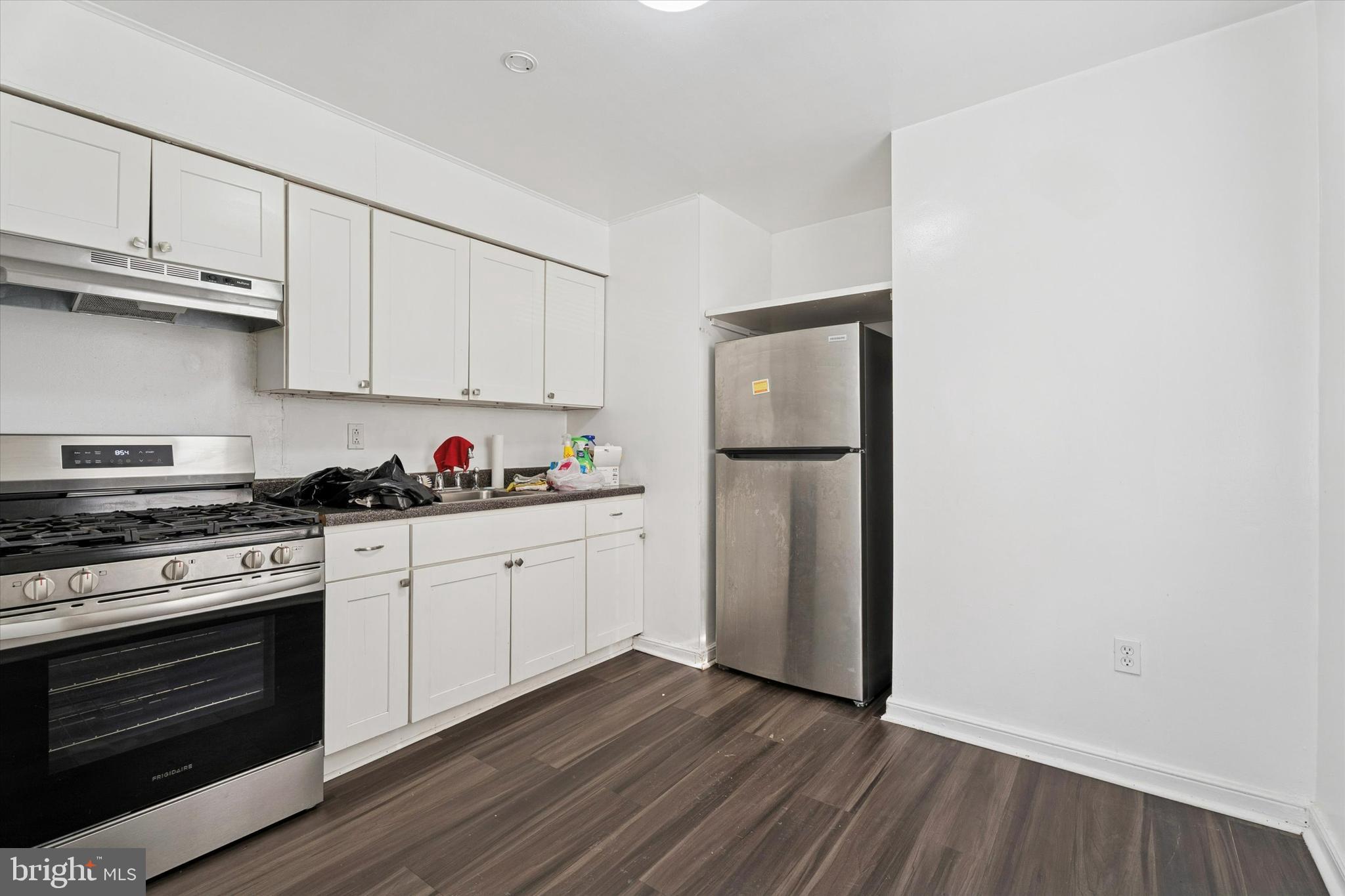 8101 Woolston Avenue Philadelphia, PA 19150 - Photo 4 of 9