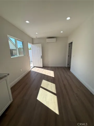 $2,400 | 15285 Rushmoor Lane, Huntington Beach, CA 92647