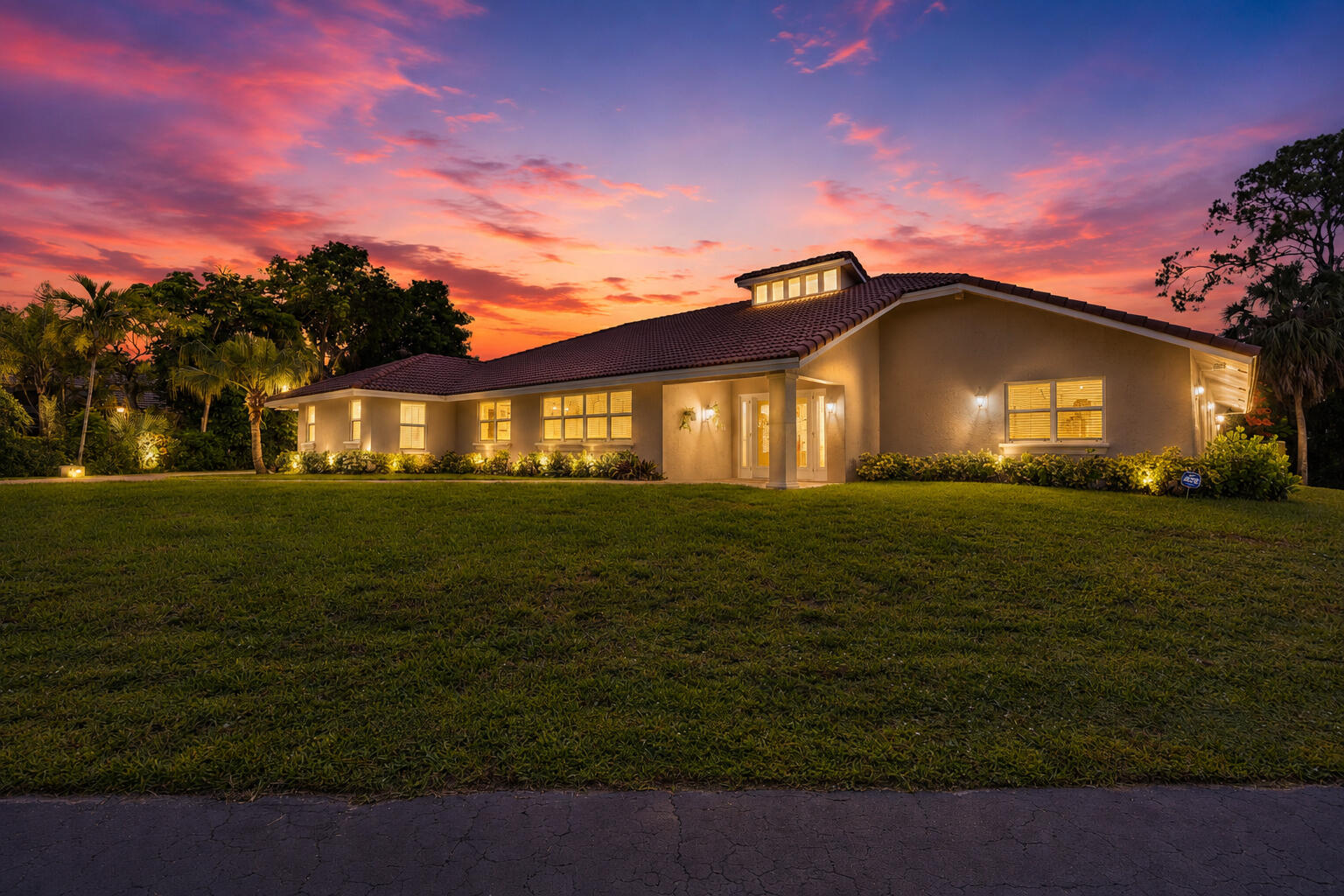 22829 Horseshoe Way Boca Raton, FL 33428 - Photo 62 of 67 Twilight 5