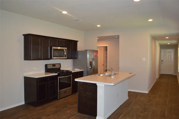 $1,900 | 16817 Lonely Pines Drive, Conroe, TX 77302