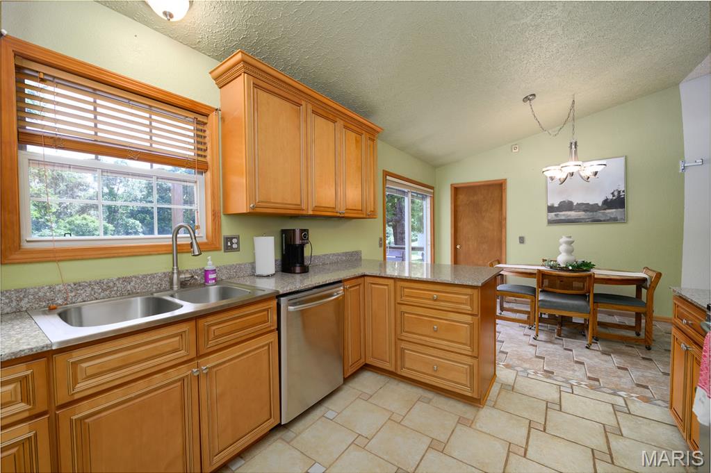 16560 Titan Road St. Robert, MO 65584 - Photo 23 of 60