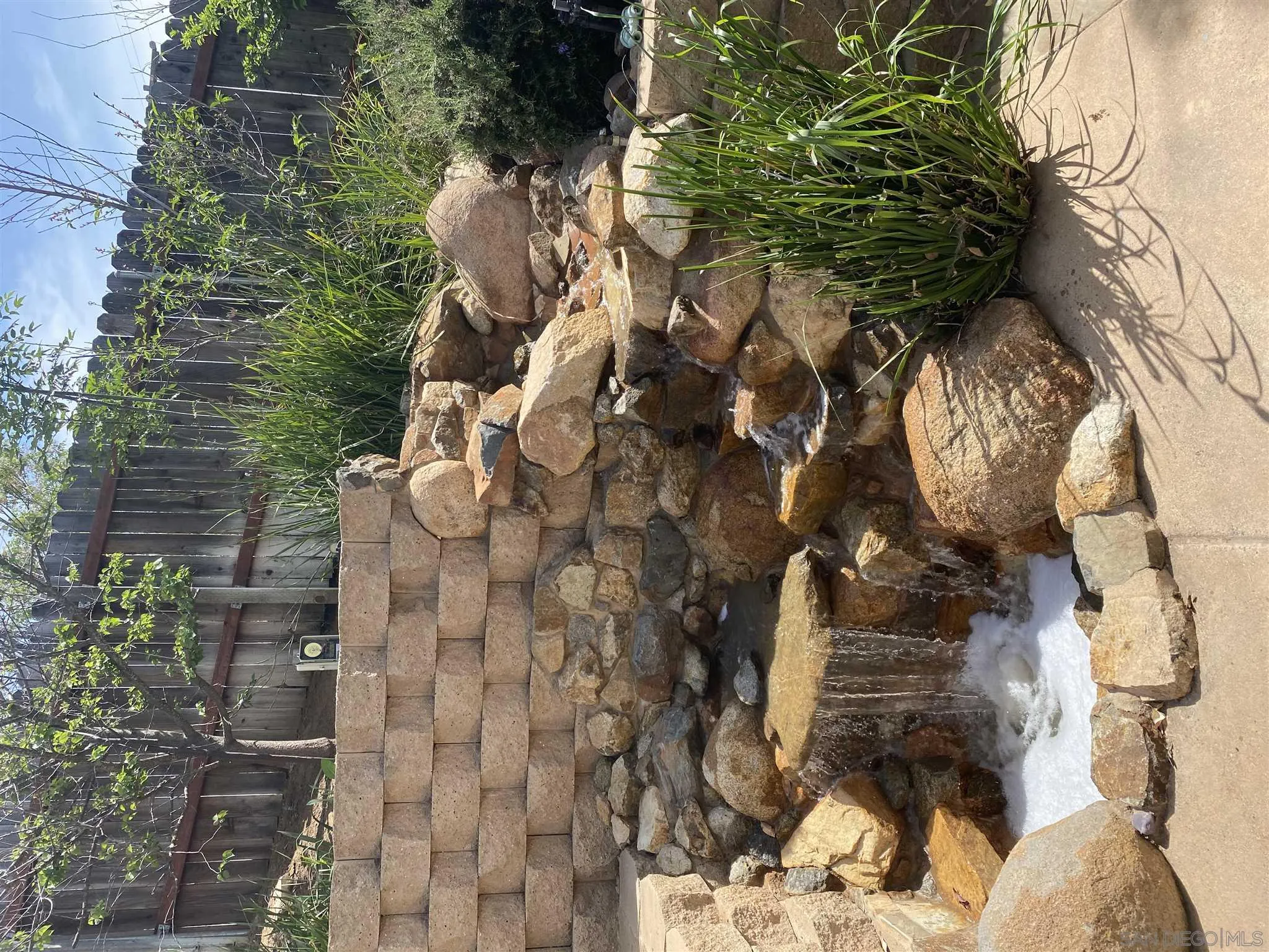 9243 Westhill Road Lakeside, CA 92040 - Photo 6 of 26 a view of entryway