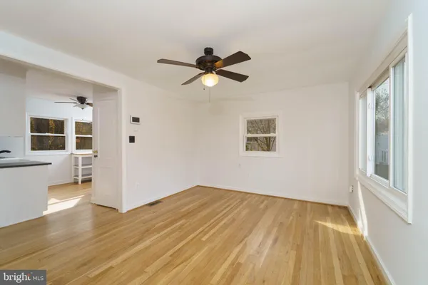 $2,600 | 4400 Garrett Park Road, Wheaton, MD 20906