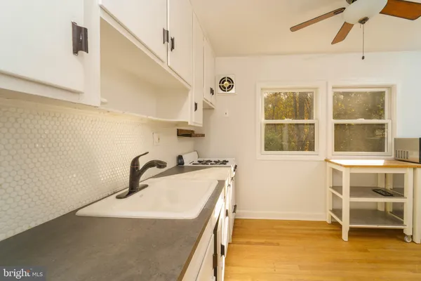 $2,600 | 4400 Garrett Park Road, Wheaton, MD 20906