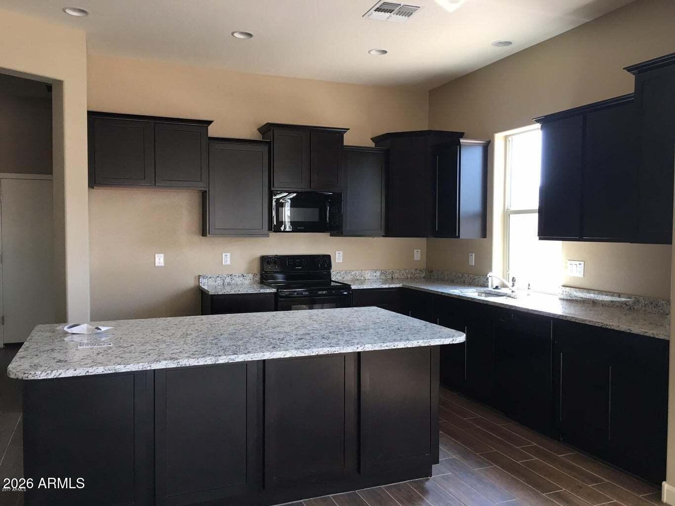20290 North Codey Circle Maricopa, AZ 85138 - Photo 9 of 16 c8