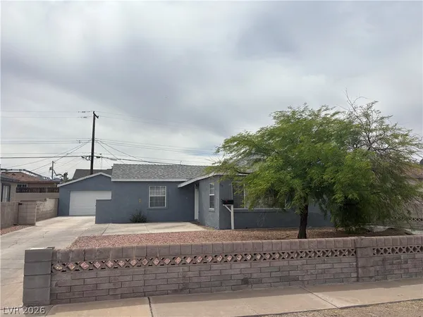 $1,800 | 111 Dogwood Street, Henderson, NV 89015