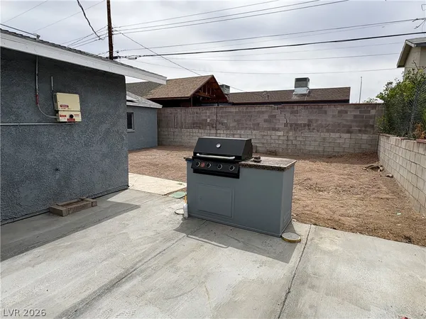 $1,800 | 111 Dogwood Street, Henderson, NV 89015